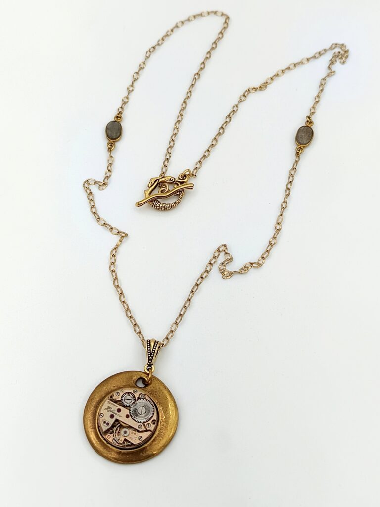Collier sautoir or femme