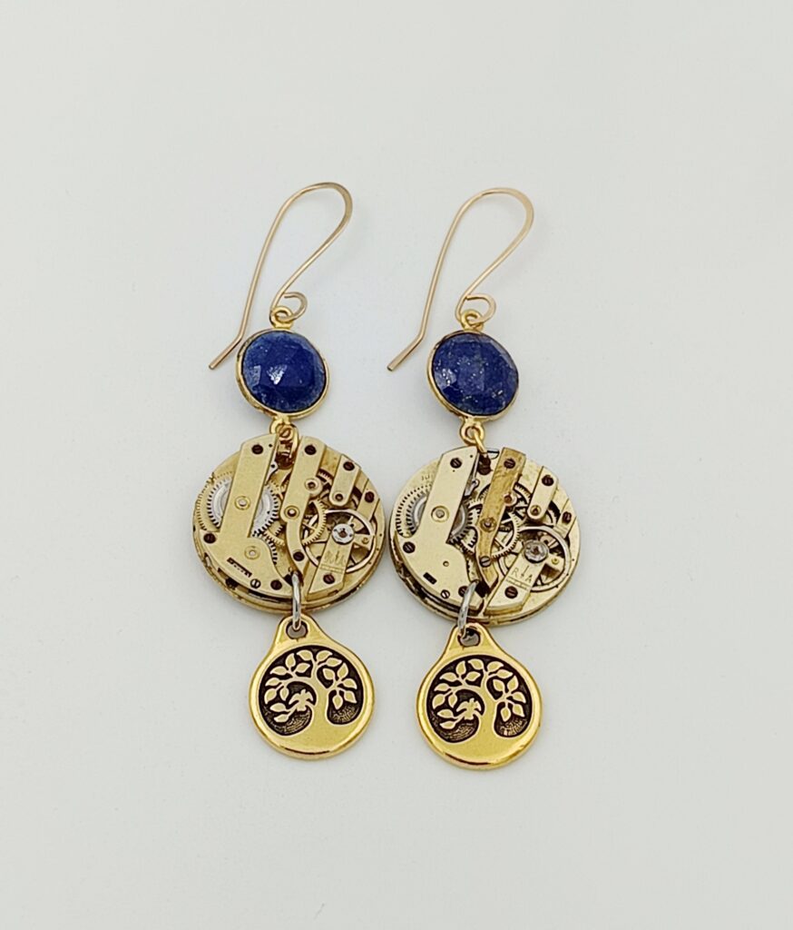 Boucles d'oreilles or lapis lazuli montre gousset